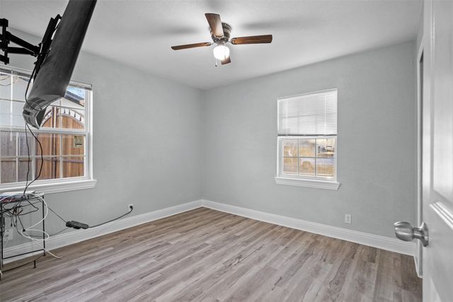 1529 Daniel Drive, Arlington, TX 76010