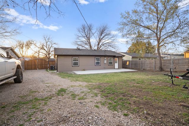 1529 Daniel Drive, Arlington, TX 76010