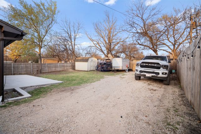 1529 Daniel Drive, Arlington, TX 76010