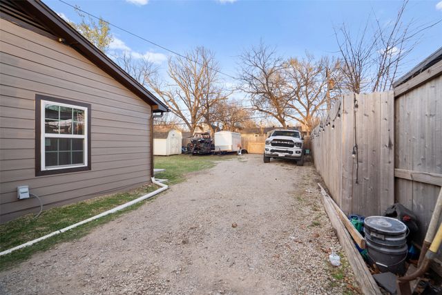 1529 Daniel Drive, Arlington, TX 76010