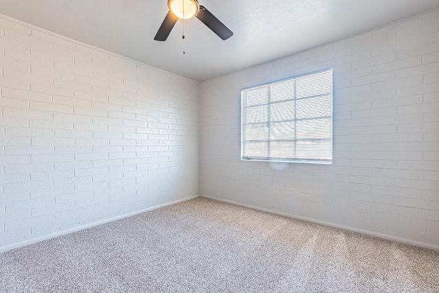 5642 S 14th Avenue, Phoenix, AZ 85041