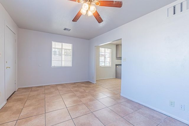 5642 S 14th Avenue, Phoenix, AZ 85041