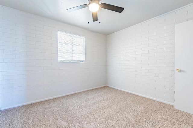 5642 S 14th Avenue, Phoenix, AZ 85041