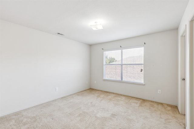 8621 Shallow Creek Drive, Fort Worth, TX 76179