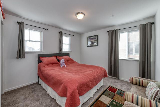 7099 N Shiraz Avenue, Fresno, CA 93722