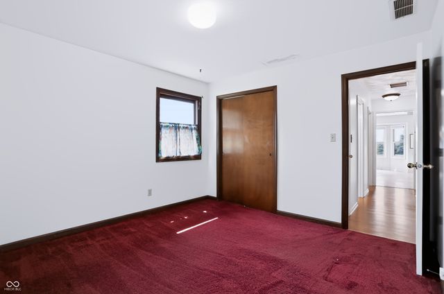 12107 Briarway South Drive, Indianapolis, IN 46259