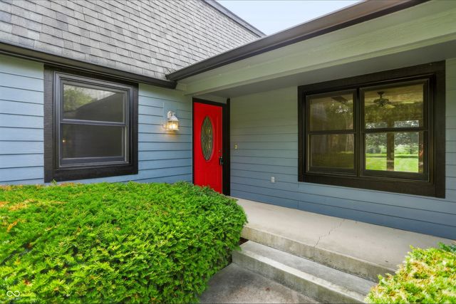 12107 Briarway South Drive, Indianapolis, IN 46259