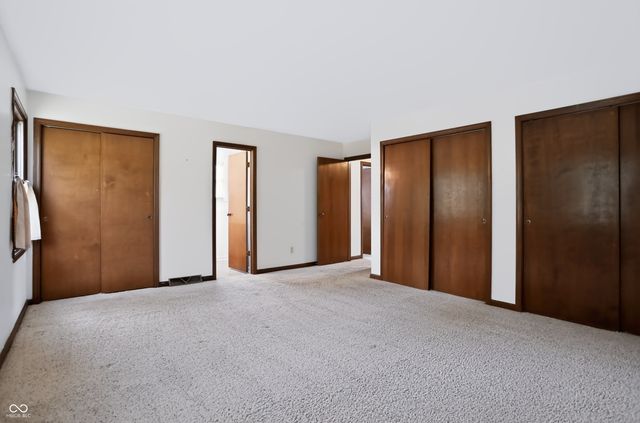 12107 Briarway South Drive, Indianapolis, IN 46259