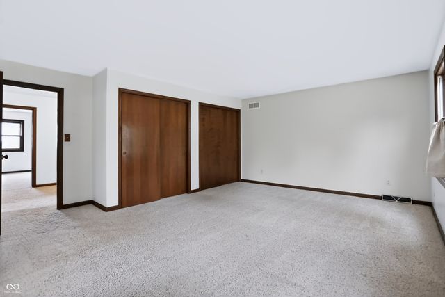 12107 Briarway South Drive, Indianapolis, IN 46259