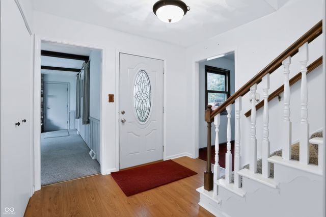 12107 Briarway South Drive, Indianapolis, IN 46259