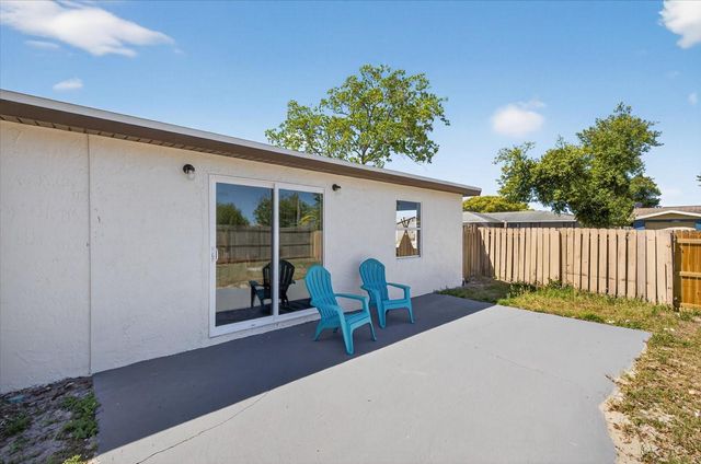 7735 BROOKRIDGE DRIVE, Port Richey, FL 34668
