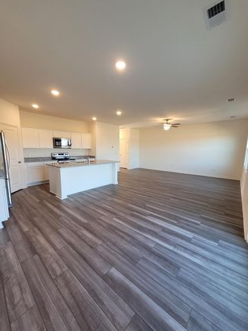 1245 Carriage Wood Circle, Ridgeville, SC 29472