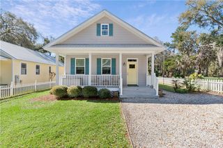 300 Second Street E E, Darien, GA 31305