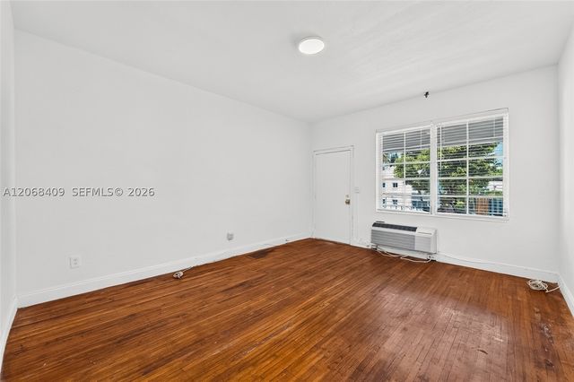 901 Pennsylvania Ave 9, Miami Beach, FL 33139