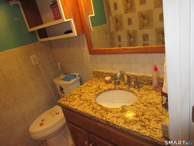 70 Edward Street, West Haven, CT 06516