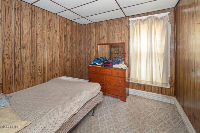 17-19 Brookside Avenue, Amsterdam, NY 12010