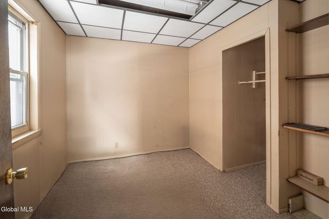 17-19 Brookside Avenue, Amsterdam, NY 12010