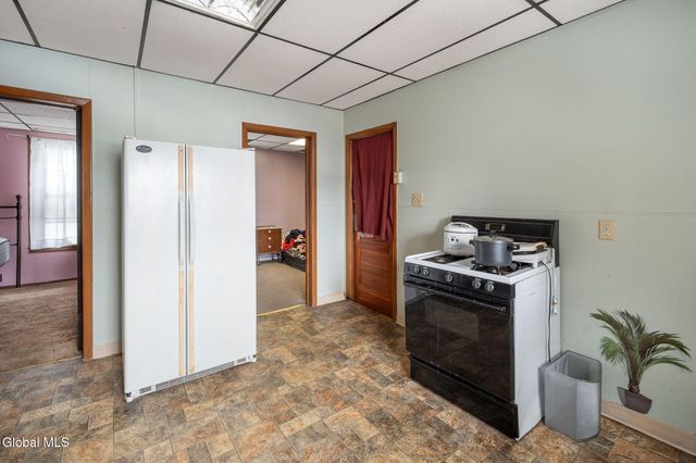 17-19 Brookside Avenue, Amsterdam, NY 12010