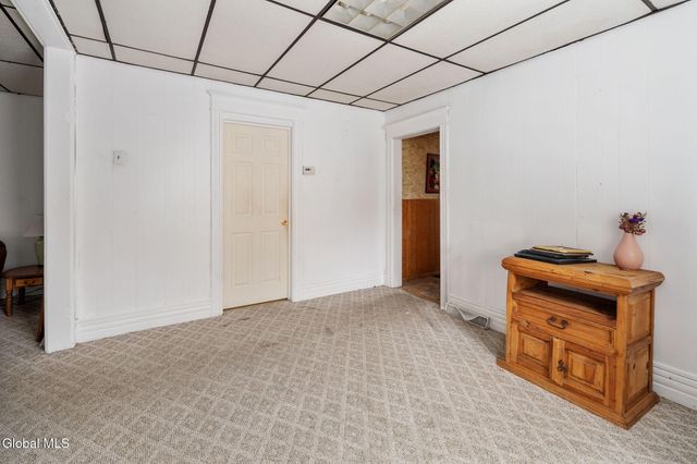 17-19 Brookside Avenue, Amsterdam, NY 12010