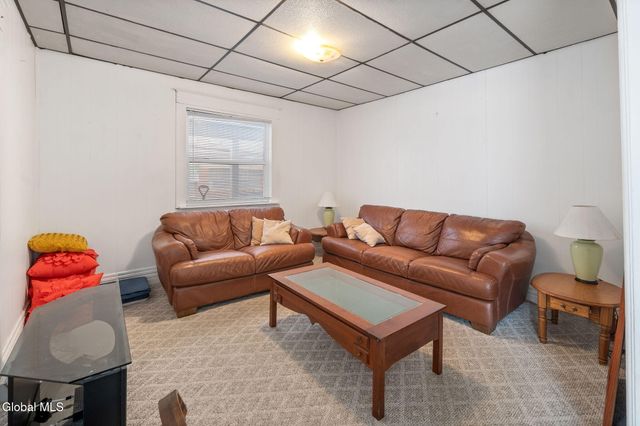 17-19 Brookside Avenue, Amsterdam, NY 12010