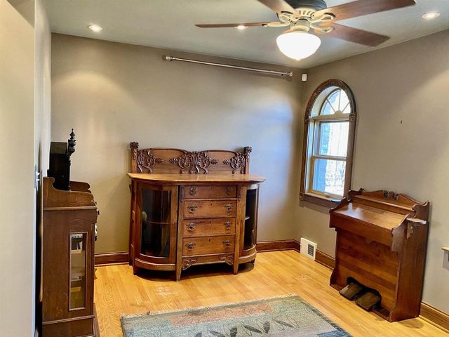 2321 JELINSKI CIRCLE, Plover, WI 54467