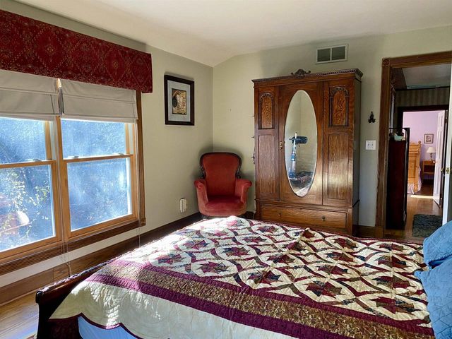 2321 JELINSKI CIRCLE, Plover, WI 54467