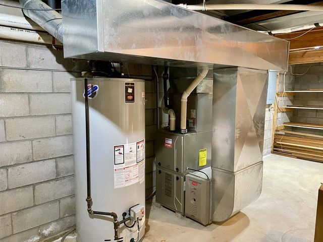 2321 JELINSKI CIRCLE, Plover, WI 54467