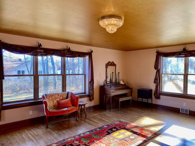 2321 JELINSKI CIRCLE, Plover, WI 54467