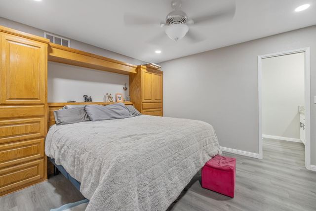 8936 Avenue 396, Dinuba, CA 93618