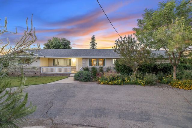 8936 Avenue 396, Dinuba, CA 93618