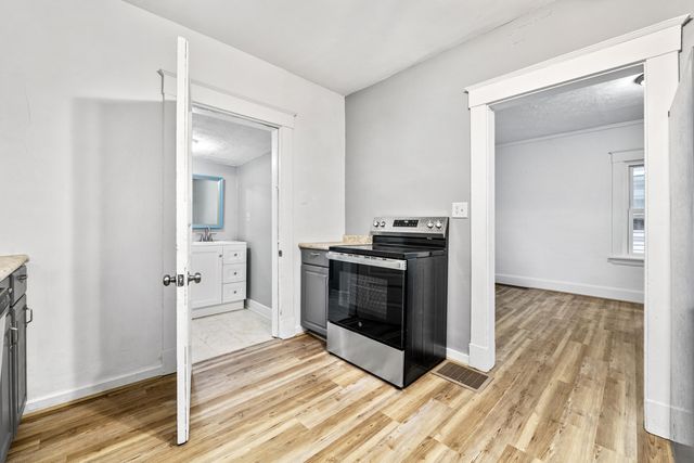 30 W 28th Street, Covington, KY 41015