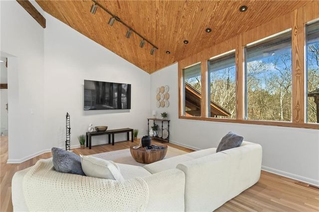120 Laurel Drive NE, Atlanta, GA 30342