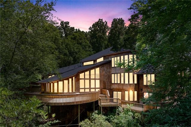 120 Laurel Drive NE, Atlanta, GA 30342