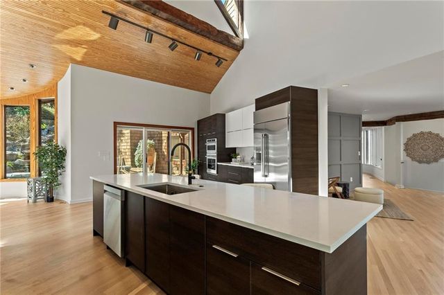 120 Laurel Drive NE, Atlanta, GA 30342