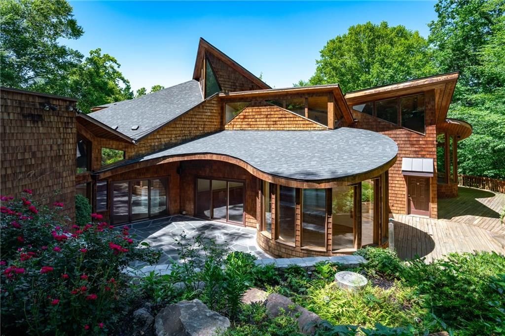 120 Laurel Drive NE, Atlanta, GA 30342