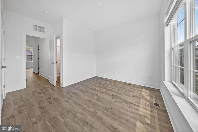 7348 BLADE DR, Falls Church, VA 22042