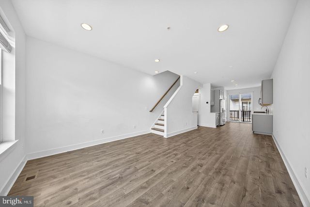 7348 BLADE DR, Falls Church, VA 22042