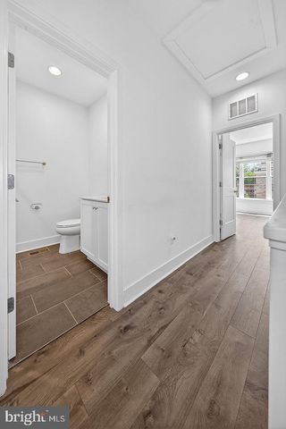 7348 BLADE DR, Falls Church, VA 22042