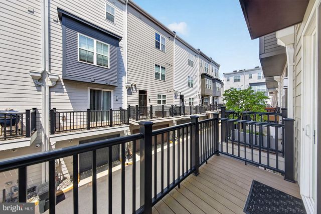 7348 BLADE DR, Falls Church, VA 22042