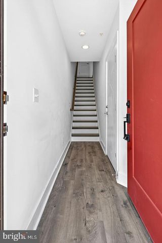 7348 BLADE DR, Falls Church, VA 22042