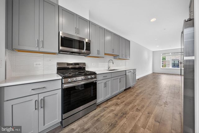 7348 BLADE DR, Falls Church, VA 22042