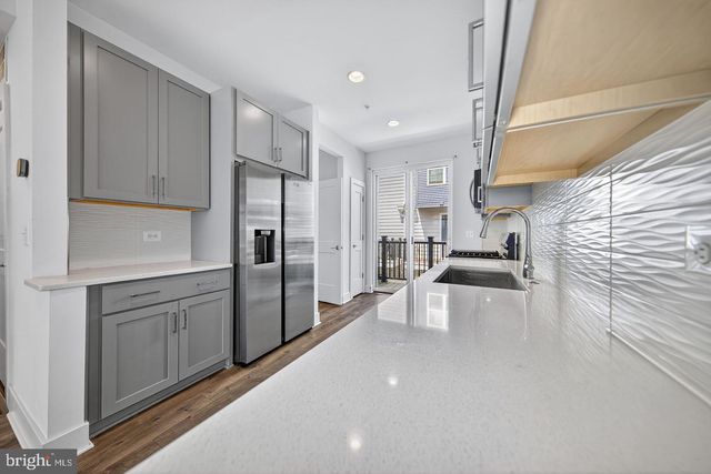 7348 BLADE DR, Falls Church, VA 22042
