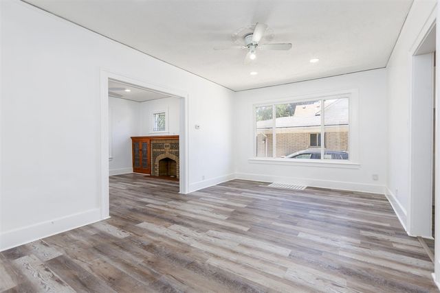 7359 Engleman Avenue, Center Line, MI 48015