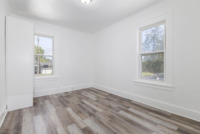 7359 Engleman Avenue, Center Line, MI 48015