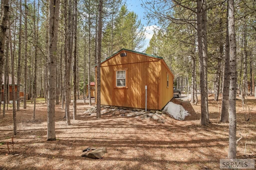Image 30 of property listing at 3882 G Street, Island Park, ID 83429