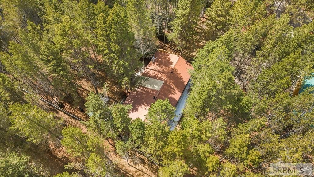 Image 34 of property listing at 3882 G Street, Island Park, ID 83429