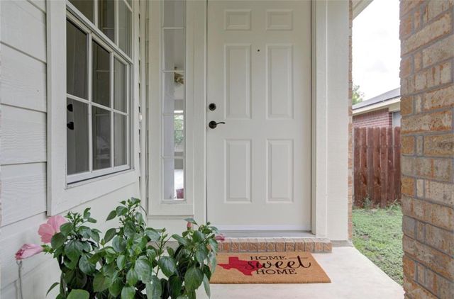 1867 Wallin LOOP, Round Rock, TX 78664