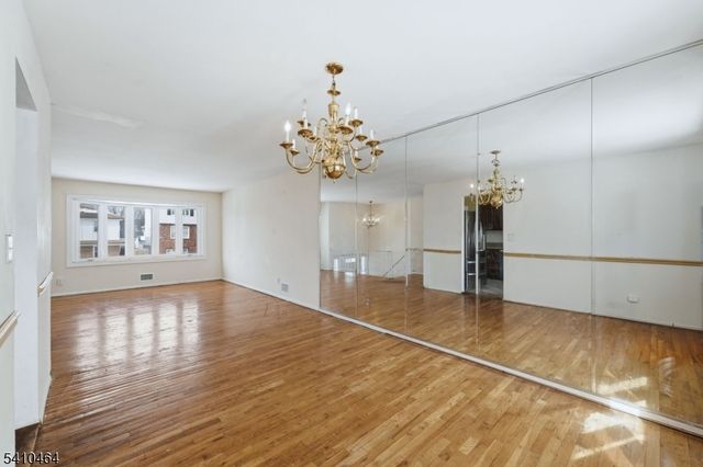 261 Revere Ave, Union Twp., NJ 07083