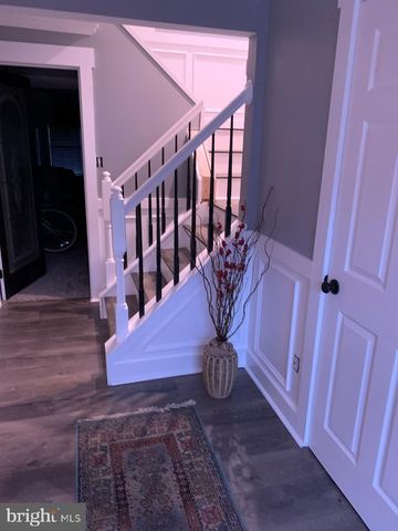 20 CLEMENS LN, Blackwood, NJ 08012