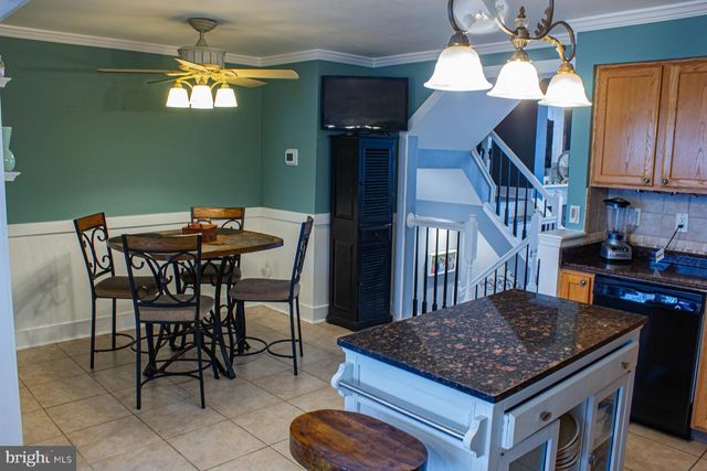 20 CLEMENS LN, Blackwood, NJ 08012